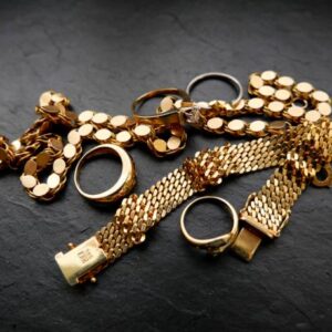 Elegant jewelry set of white gold ring, necklace